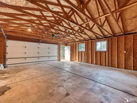 626 Navarre, Monroe, MI 48161 photo 32