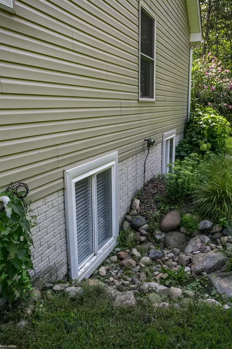 Exterior - 6584 Black Riv, Jeddo, MI 48032 photo 5 of 13
