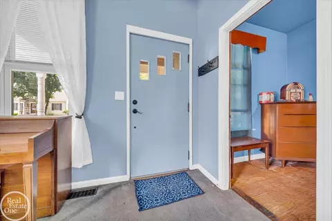 Entry Way - 534 N 5th, Saint Clair, MI 48079 photo 1 of 3