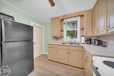 Kitchen - 534 N 5th, Saint Clair, MI 48079 photo 1 of 3