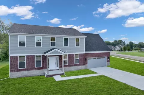 27 Capital, Marysville, MI 48040