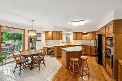 Kitchen - 2177 S State, Davison, MI 48423 photo 1 of 5