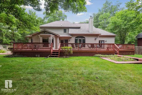 Exterior - 2177 S State, Davison, MI 48423 photo 9 of 12