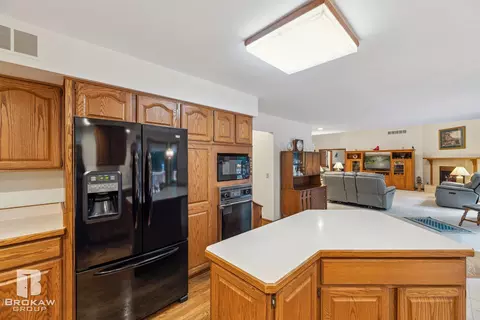Kitchen - 2177 S State, Davison, MI 48423 photo 3 of 5