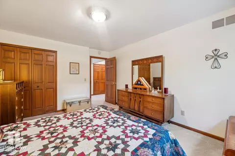 Bedroom - 2177 S State, Davison, MI 48423 photo 7 of 7