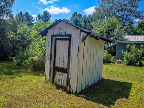2068 2098 Timber, Harrison, MI 48625 photo 28