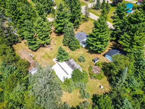 2068 2098 Timber, Harrison, MI 48625 photo 3
