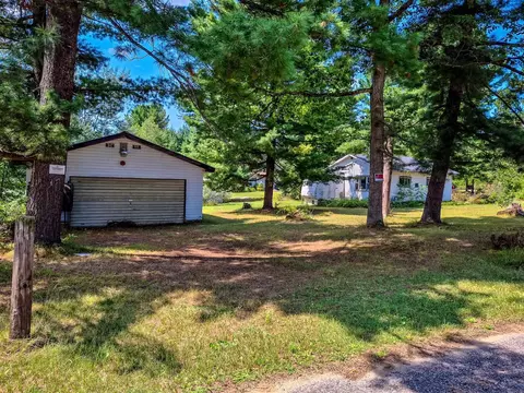 2068 2098 Timber, Harrison, MI 48625 photo 21