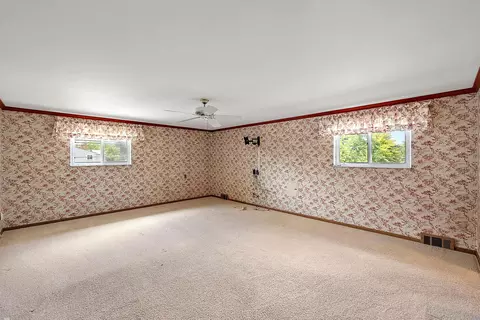 Bedroom - 656 Canterbury, Grosse Pointe Woods, MI 48236 photo 2 of 7