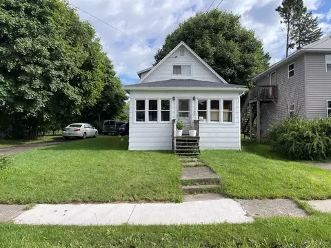 118 Center, L'anse, MI 49946