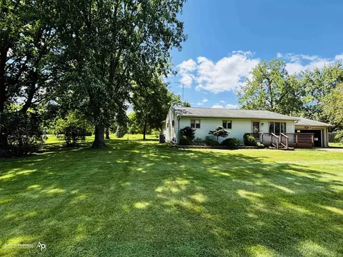 5176 Kendall, Burton, MI 48509