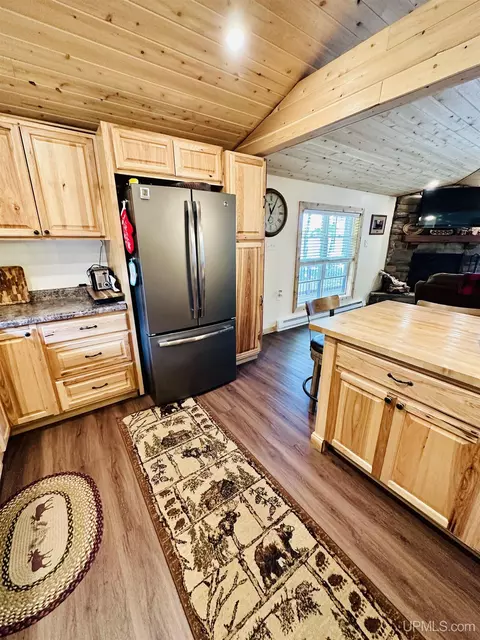 21811 Maple, Michigamme, MI 49861 photo 10