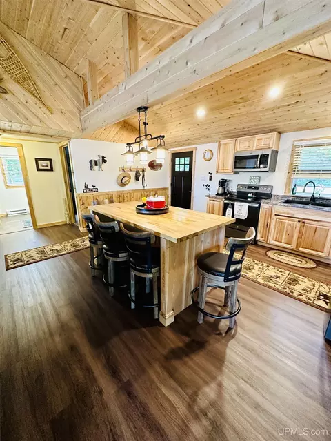 21811 Maple, Michigamme, MI 49861 photo 6