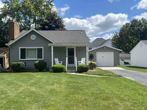 1266 Orchard, Essexville, MI 48732