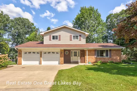 8036 Ohern, Saginaw, MI 48609