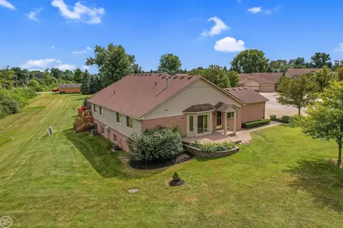 26455 Sanajo, New Baltimore, MI 48051