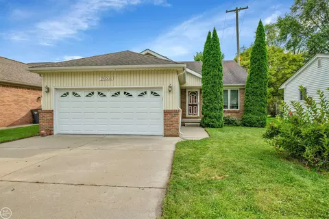 25004 Trombley, Harrison Township, MI 48045