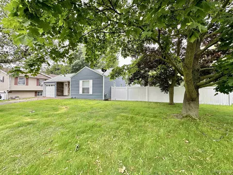 1829 S 10th, Escanaba, MI 49829 photo 31