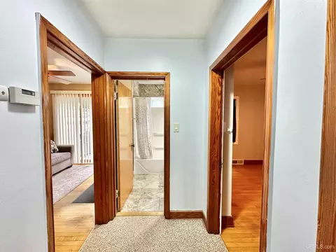 1829 S 10th, Escanaba, MI 49829 photo 8