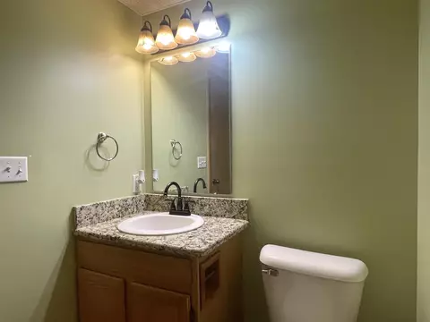 Bath - 4947 Prince, Gladwin, MI 48624 photo 12 of 12