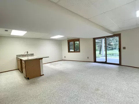 Living - 4947 Prince, Gladwin, MI 48624 photo 7 of 9