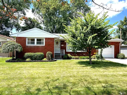 1365 Riverview, Monroe, MI 48162