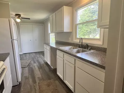 806 W Second, Gladwin, MI 48624 photo 8