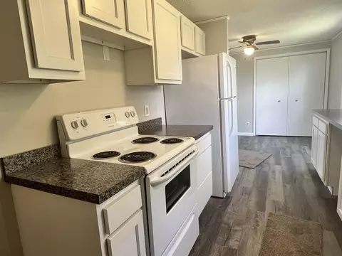 806 W Second, Gladwin, MI 48624 photo 6