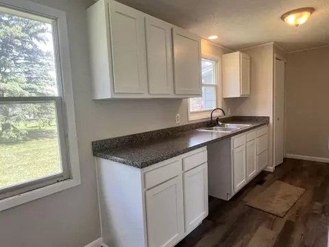 806 W Second, Gladwin, MI 48624 photo 4
