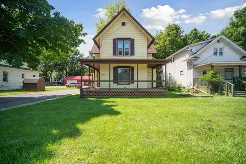 623 N Shiawassee, Owosso, MI 48867