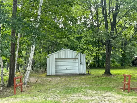 1043 Siesta, Gladwin, MI 48624 photo 25