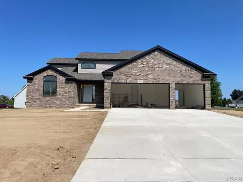626 Berkshire, Adrian, MI 49221