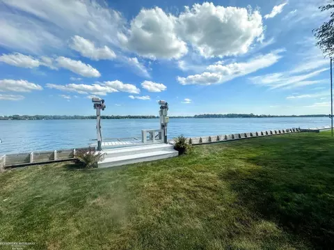 View/Area - 127 Channelsyde, Algonac, MI 48001 photo 1 of 2