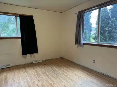 Bedroom - 237 Cliff, Mohawk, MI 49950 photo 1 of 13