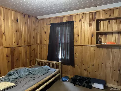 Bedroom - 237 Cliff, Mohawk, MI 49950 photo 6 of 13