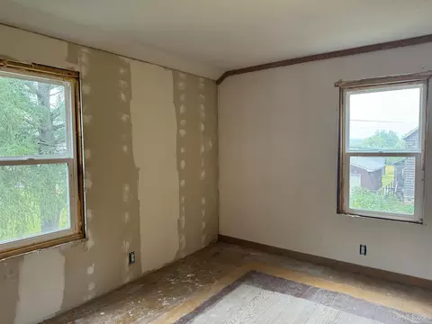 Bedroom - 237 Cliff, Mohawk, MI 49950 photo 5 of 13