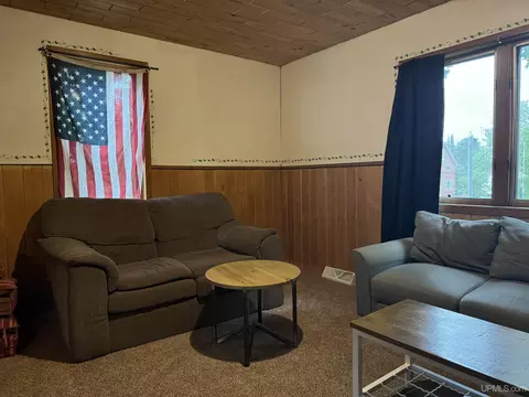 Living - 237 Cliff, Mohawk, MI 49950 photo 4 of 5