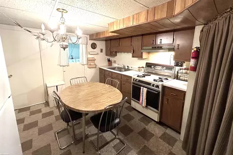 29737 Warner, Warren, MI 48092 photo 18