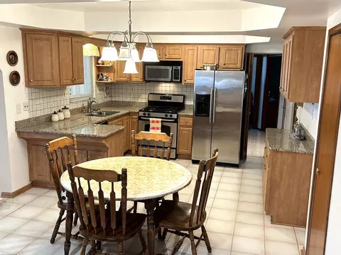 29737 Warner, Warren, MI 48092 photo 6