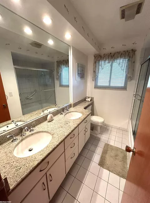 29737 Warner, Warren, MI 48092 photo 13