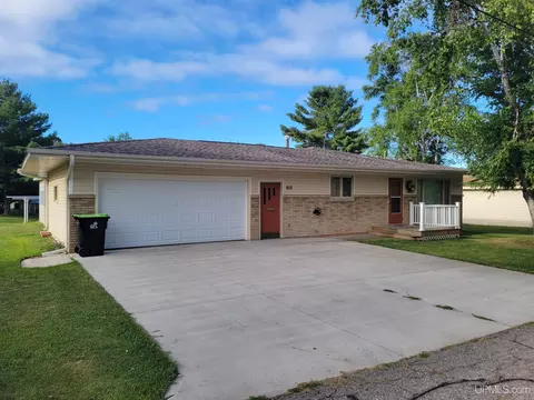 615 Seventh, Iron Mountain, MI 49801