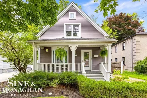 845 Neff, Grosse Pointe, MI 48230