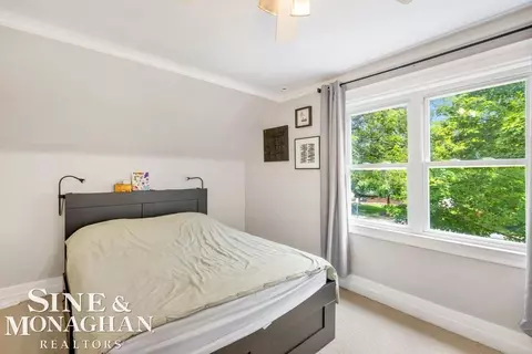 Bedroom - 845 Neff, Grosse Pointe, MI 48230 photo 1 of 3