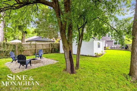 Exterior - 845 Neff, Grosse Pointe, MI 48230 photo 6 of 7