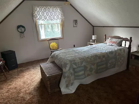 Bedroom - 890 Juniper, Alger, MI 48610 photo 3 of 3