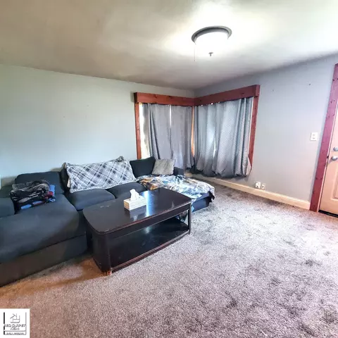 Living - 5319 State, Davison, MI 48423 photo 1 of 1
