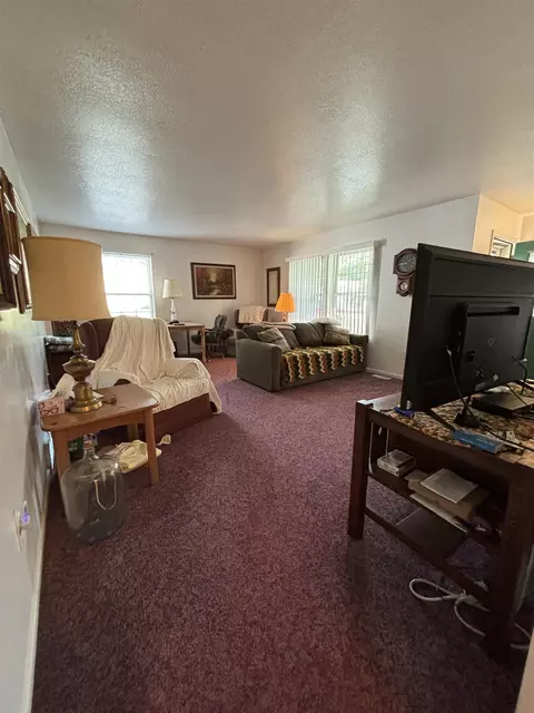 Living - 8764 Lilac, Farwell, MI 48622 photo 2 of 2
