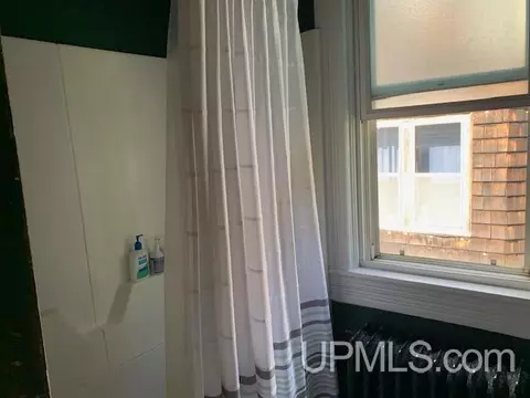 104 Willow, Laurium, MI 49913 photo 31
