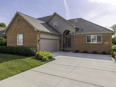 33742 Au Sable #74, New Baltimore, MI 48047