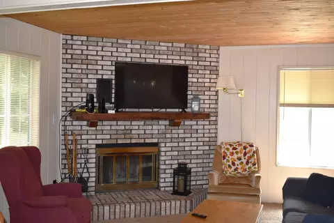 Living - 4776 Lancer, Gladwin, MI 48624 photo 1 of 3